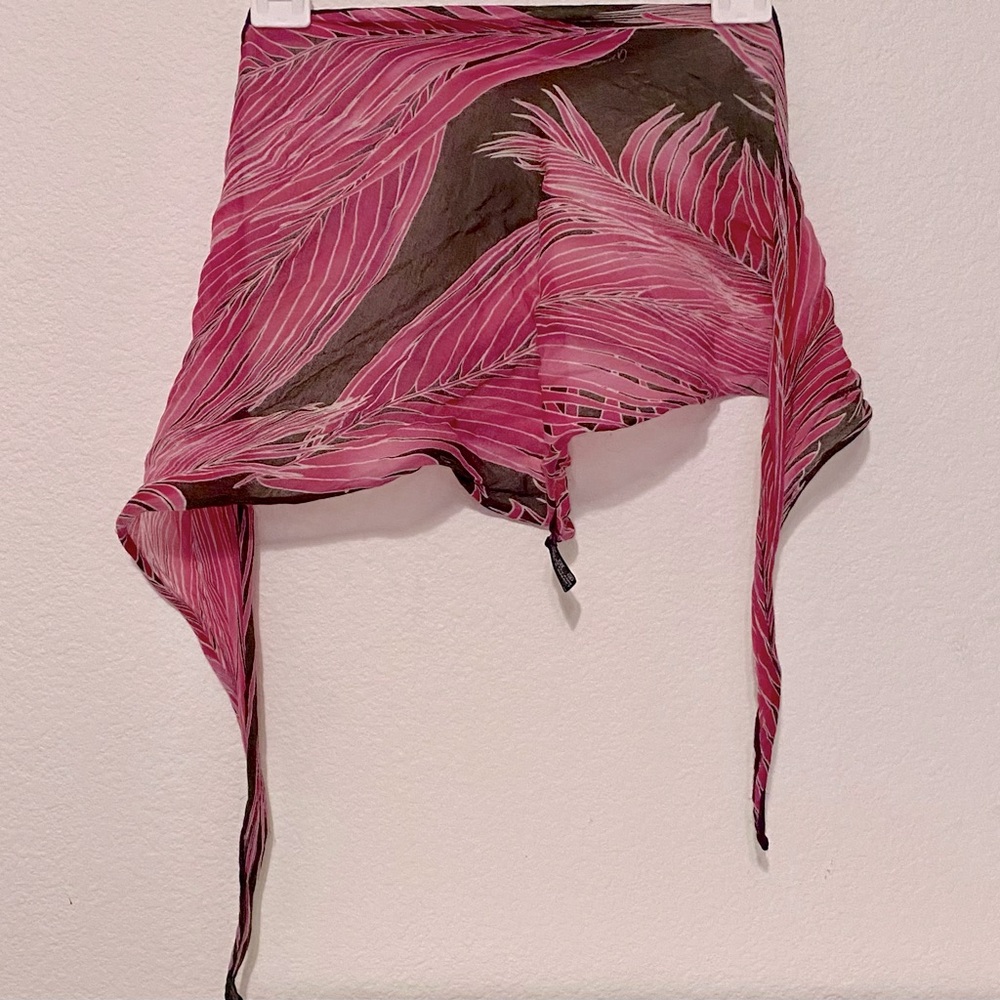 ‼️Slight Damage‼️Gucci Vintage Safari Palm Leaf Patterned Silk Neckerchief Scarf - Picture 5 of 13